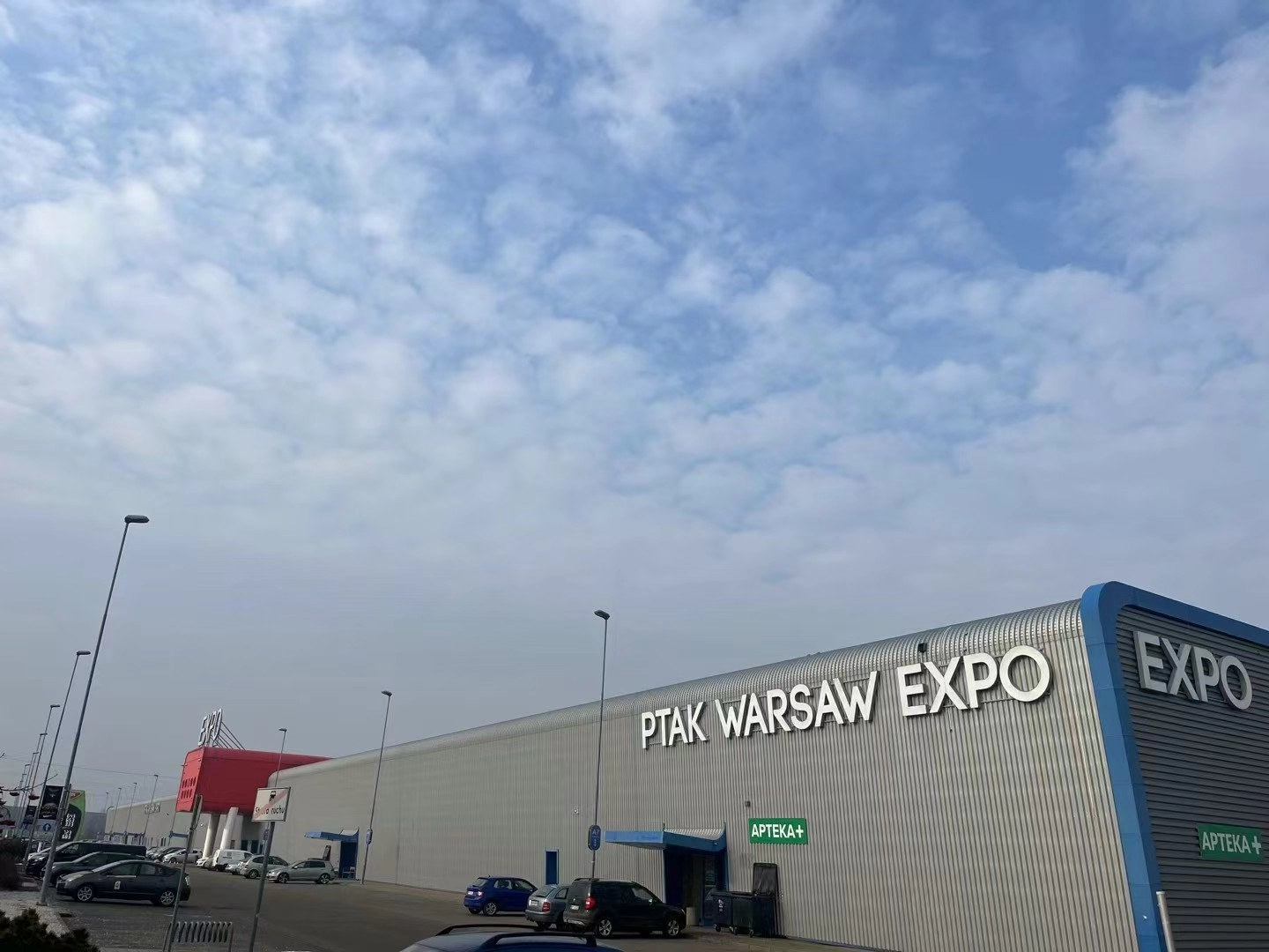 HVAC PTAK Warsaw EXPO 2025 көргөзмөсүндөгү Легенда суу резервуарлары: Польшада ысык сууга туруктуу чечимдерди көрсөтүү
